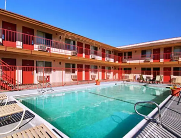 Park Avenue Inn & Suites Main image